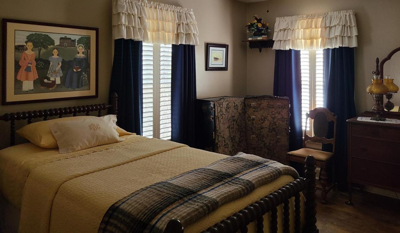 Red Bluff Cottage Bed & Breakfast Montgomery Exterior foto