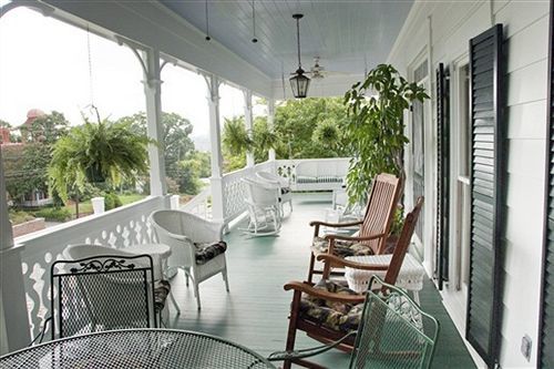 Red Bluff Cottage Bed & Breakfast Montgomery Exterior foto
